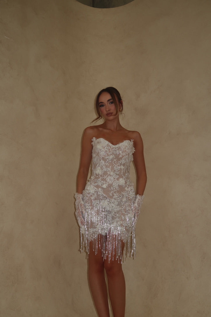 Vita mini bridal gown