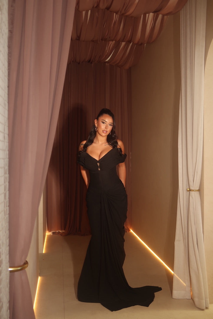 Nira Gown in black by THH