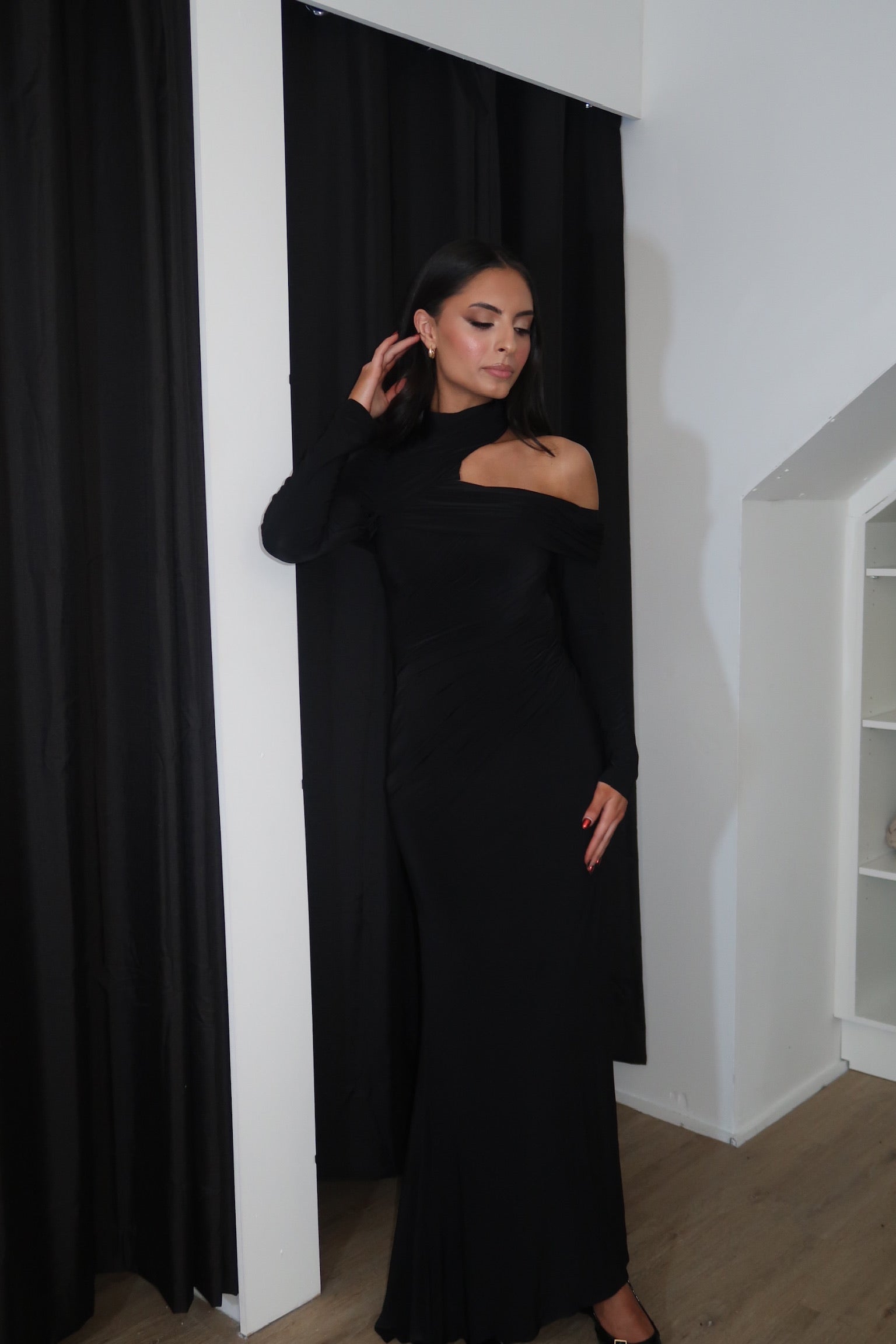 Cara by THH